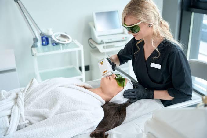 Laser Hair Reduction Technician